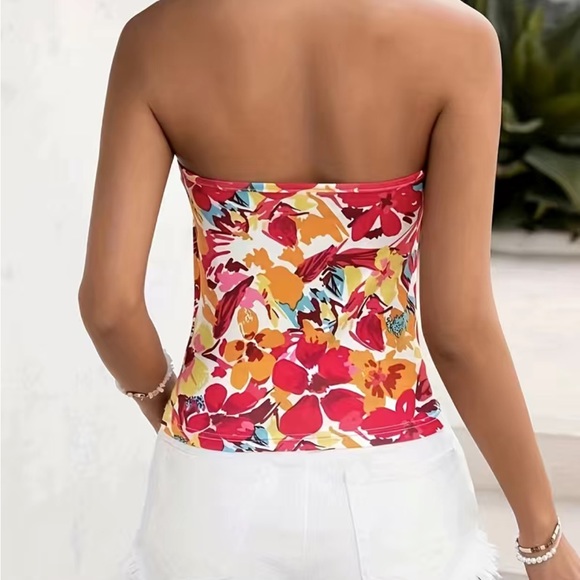 floral print halter top - Picture 3 of 5